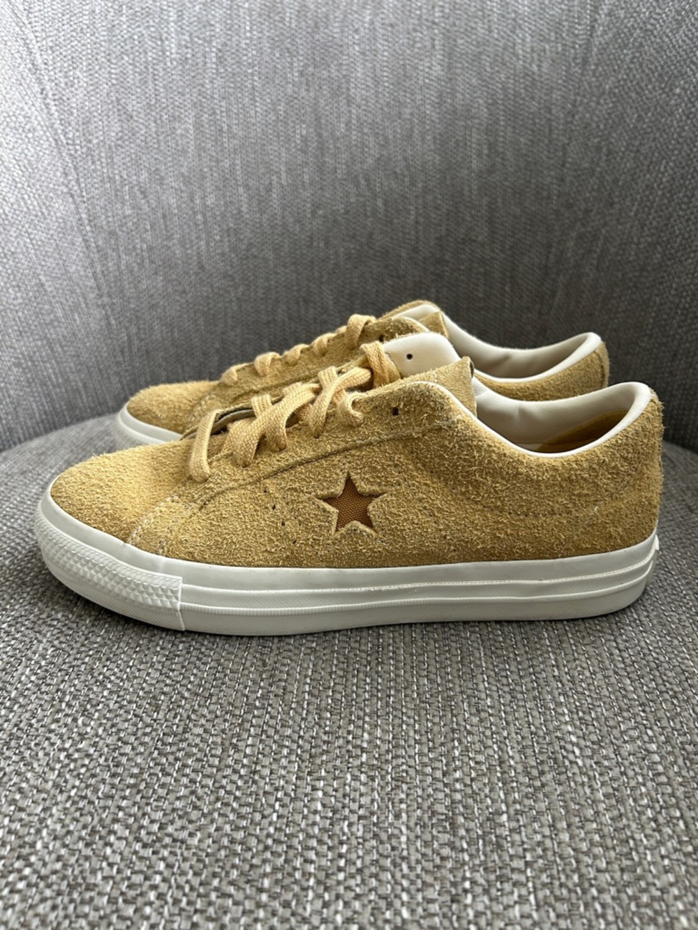 Converse One Star Pro Vintage Suede Low Sneakers - Picture 2 of 7